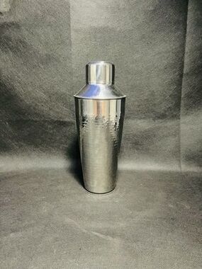 9.5" Hammered Stainless Steel Cocktail Shaker with Stainer Excellent Condition
